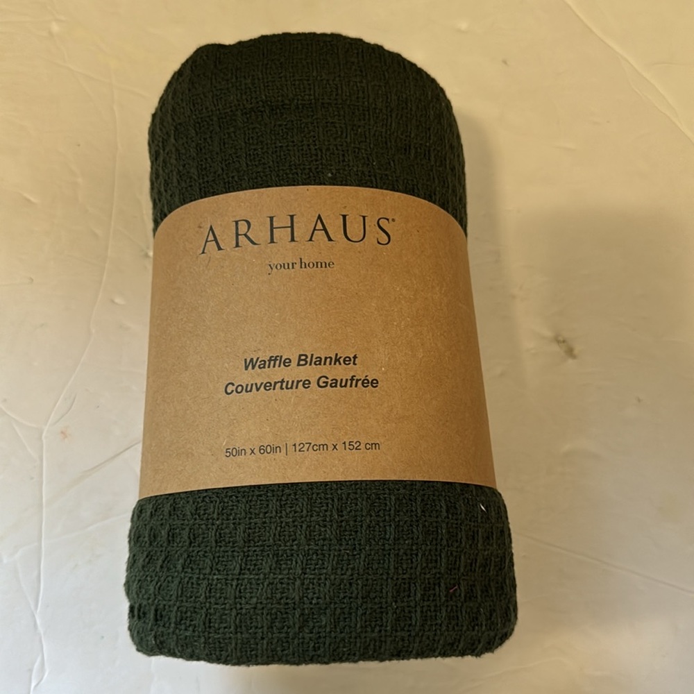 ARHAUS Waffle blanket - Picture 2 of 4
